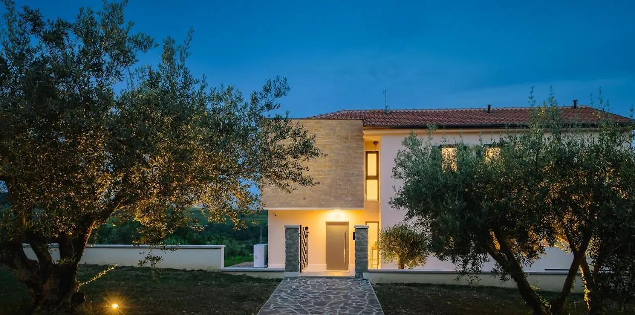 Villa San Sebastian Buje 0*,  Kroatien